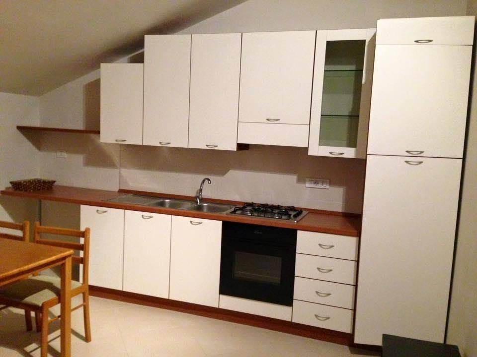 Appartamento in affitto a Caserta, Via Mazzocchi 26